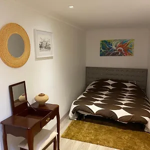 Appartement Cosy, Charming With Courtyard