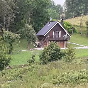 Petit Chalet A Proximite Du Col De Romeyere Chalet Rencurel