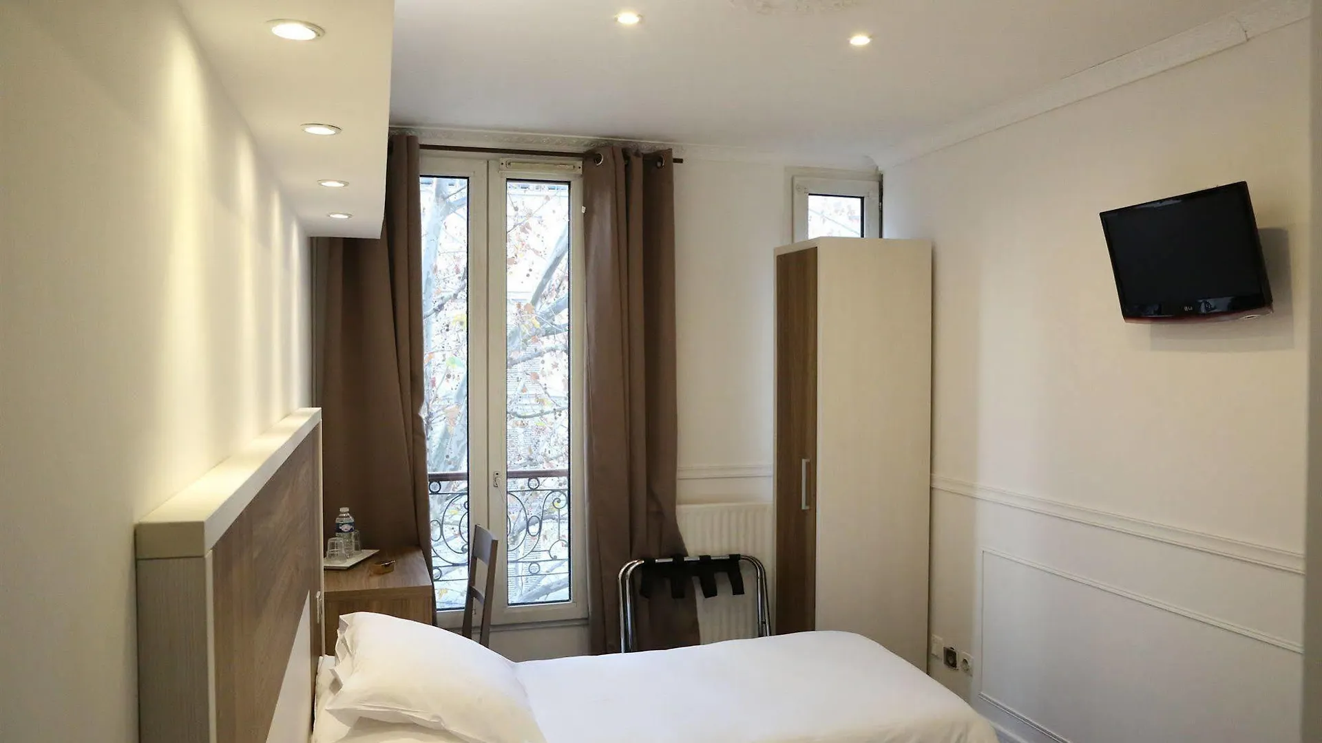 Grand Hotel Nouvel Opera Paris 3*,